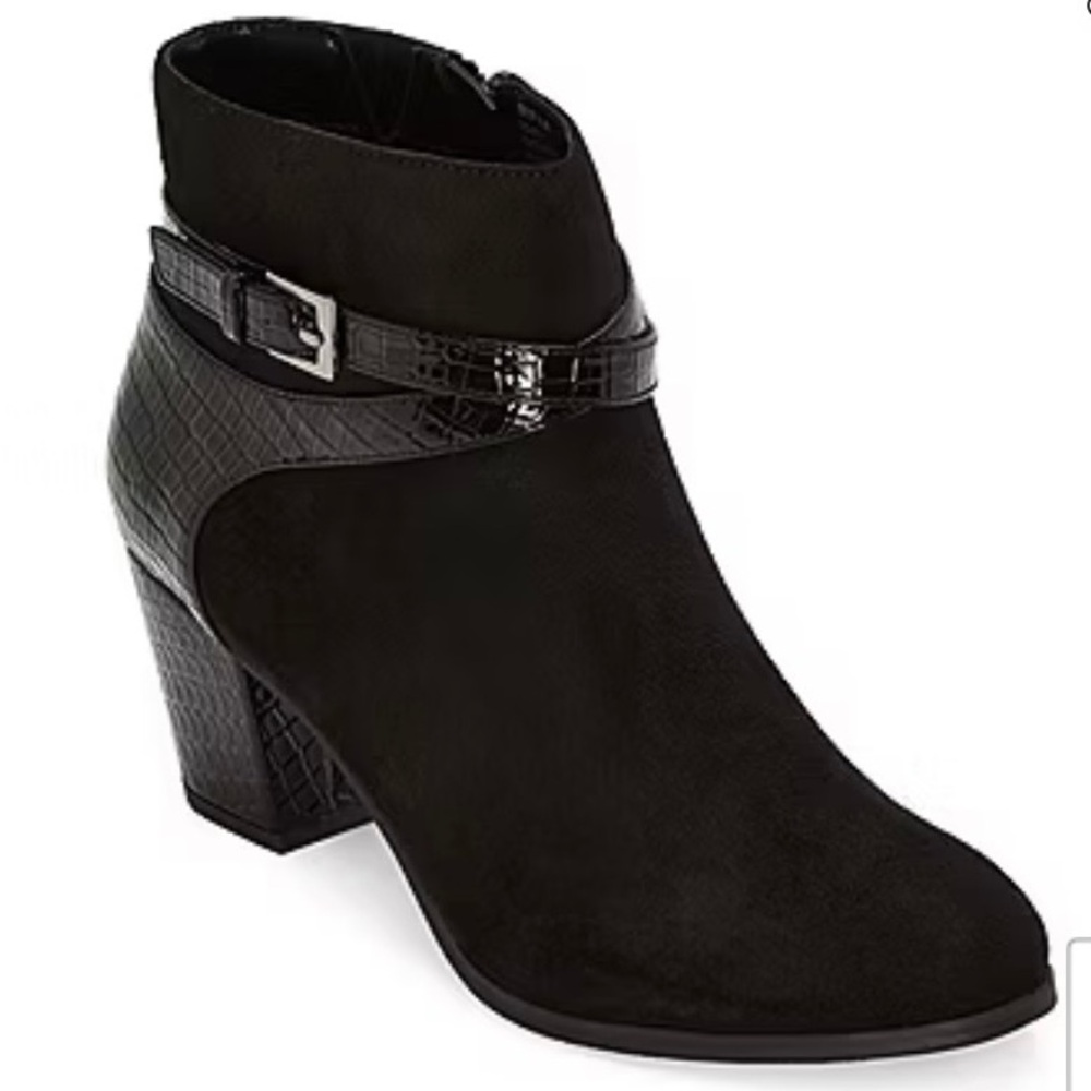 east 5th Womens Ulan Block Heel‎ Booties